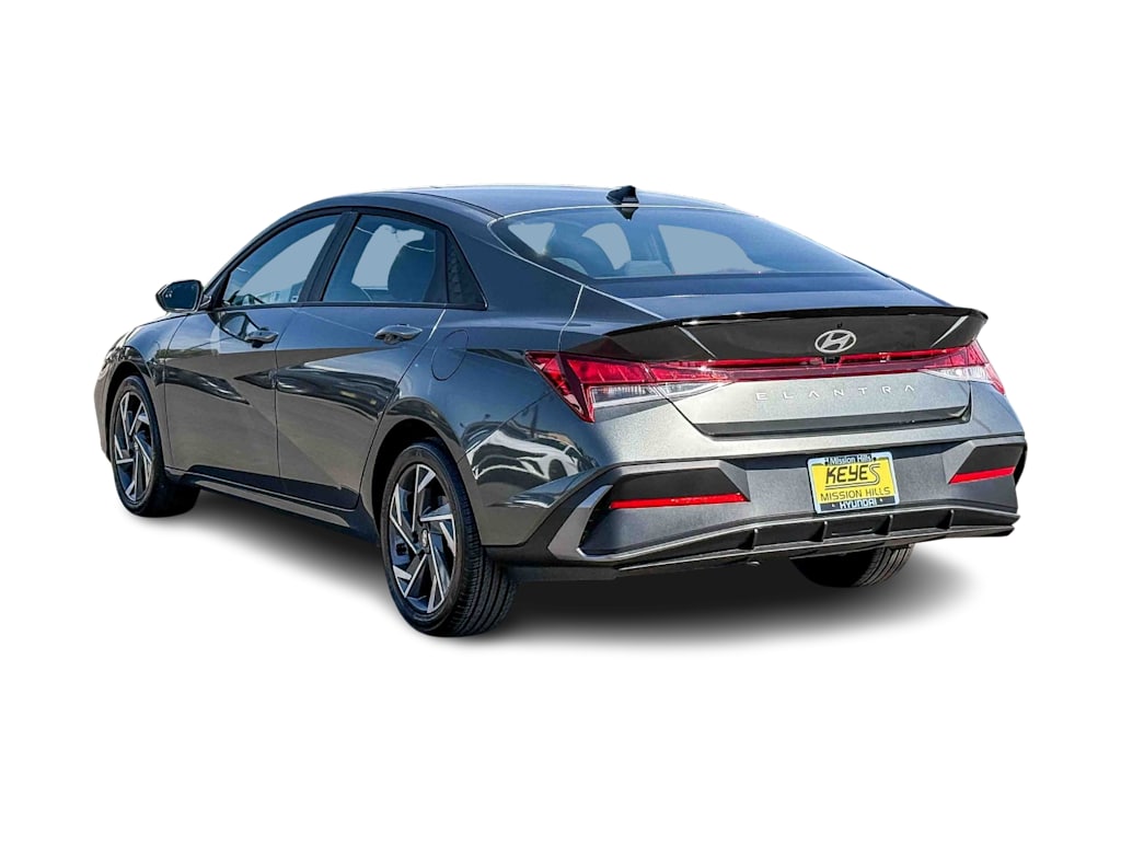 Thumbnail: 2025 Hyundai Elantra - 3