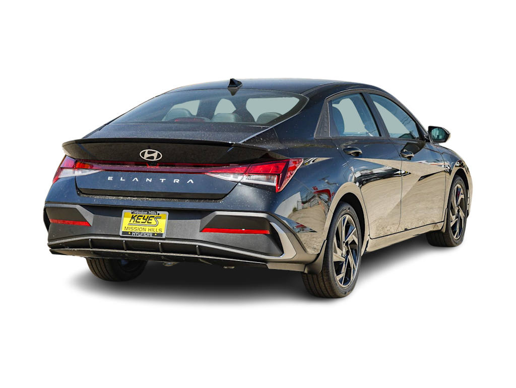 Thumbnail: 2026 Hyundai Elantra - 18