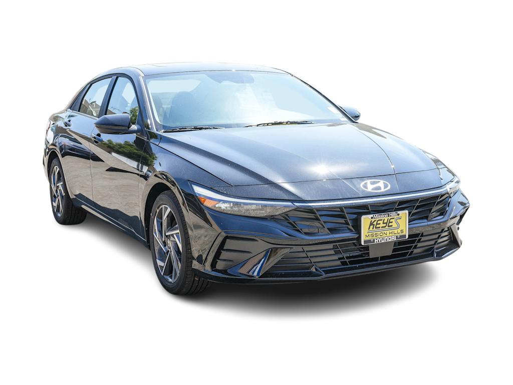 Thumbnail: 2025 Hyundai Elantra - 17