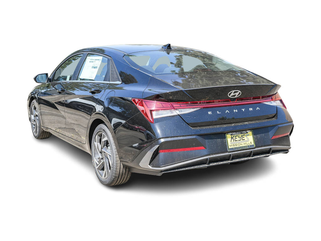 Thumbnail: 2025 Hyundai Elantra - 3