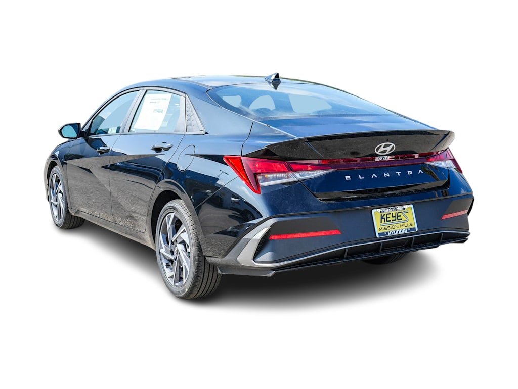 Thumbnail: 2025 Hyundai Elantra - 3