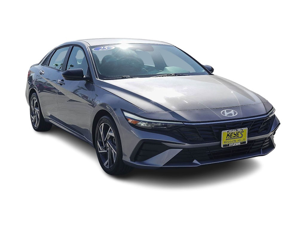 Thumbnail: 2025 Hyundai Elantra - 17