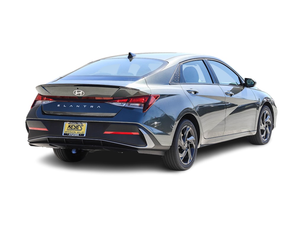 Thumbnail: 2026 Hyundai Elantra - 16