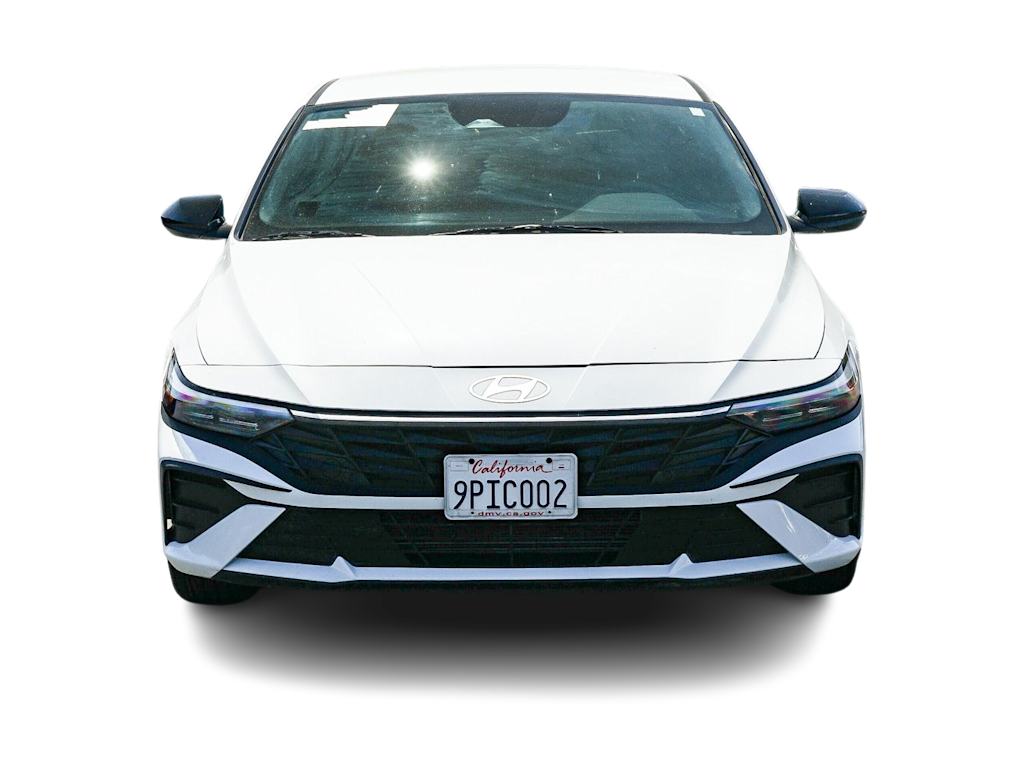Thumbnail: 2025 Hyundai Elantra - 4