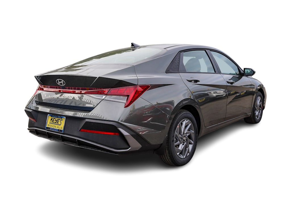 Thumbnail: 2026 Hyundai Elantra - 21