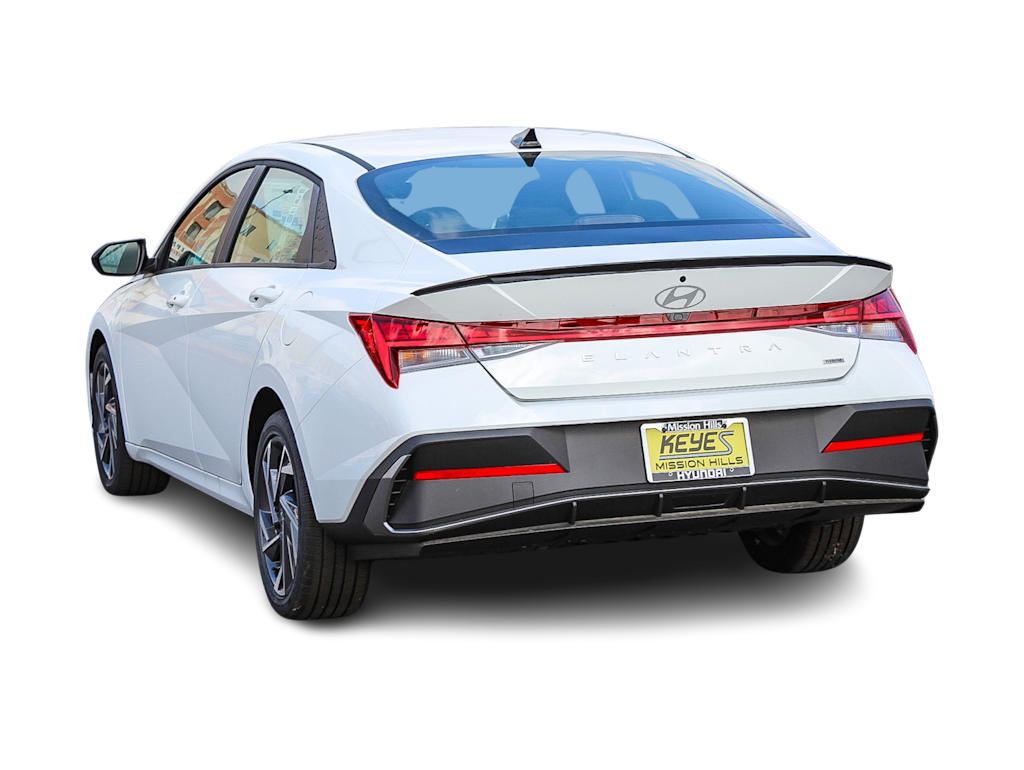 Thumbnail: 2025 Hyundai Elantra - 3