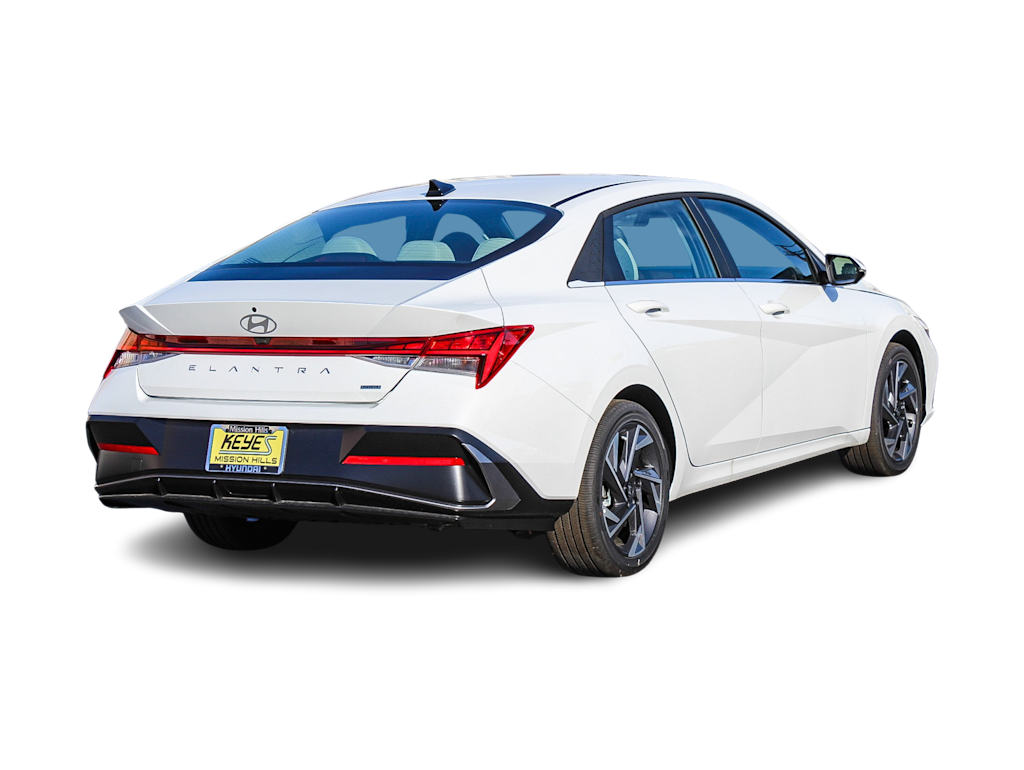 Thumbnail: 2025 Hyundai Elantra - 17