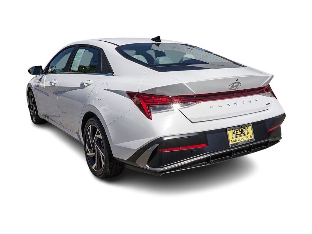 Thumbnail: 2025 Hyundai Elantra - 3