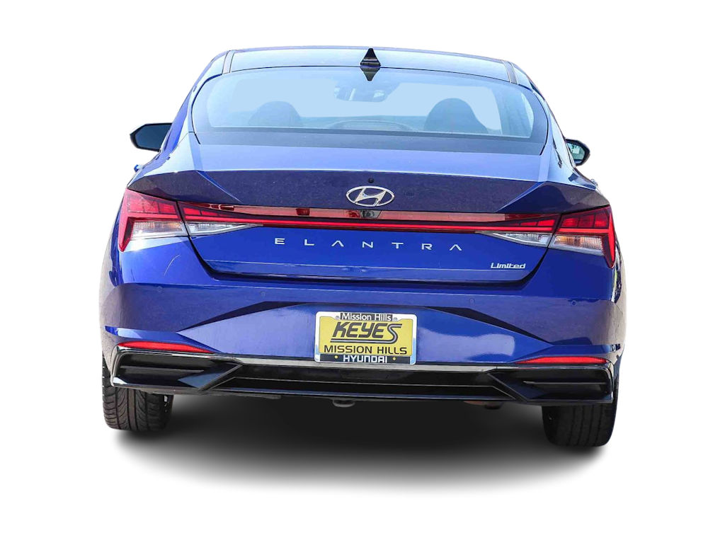 Thumbnail: 2023 Hyundai Elantra - 4