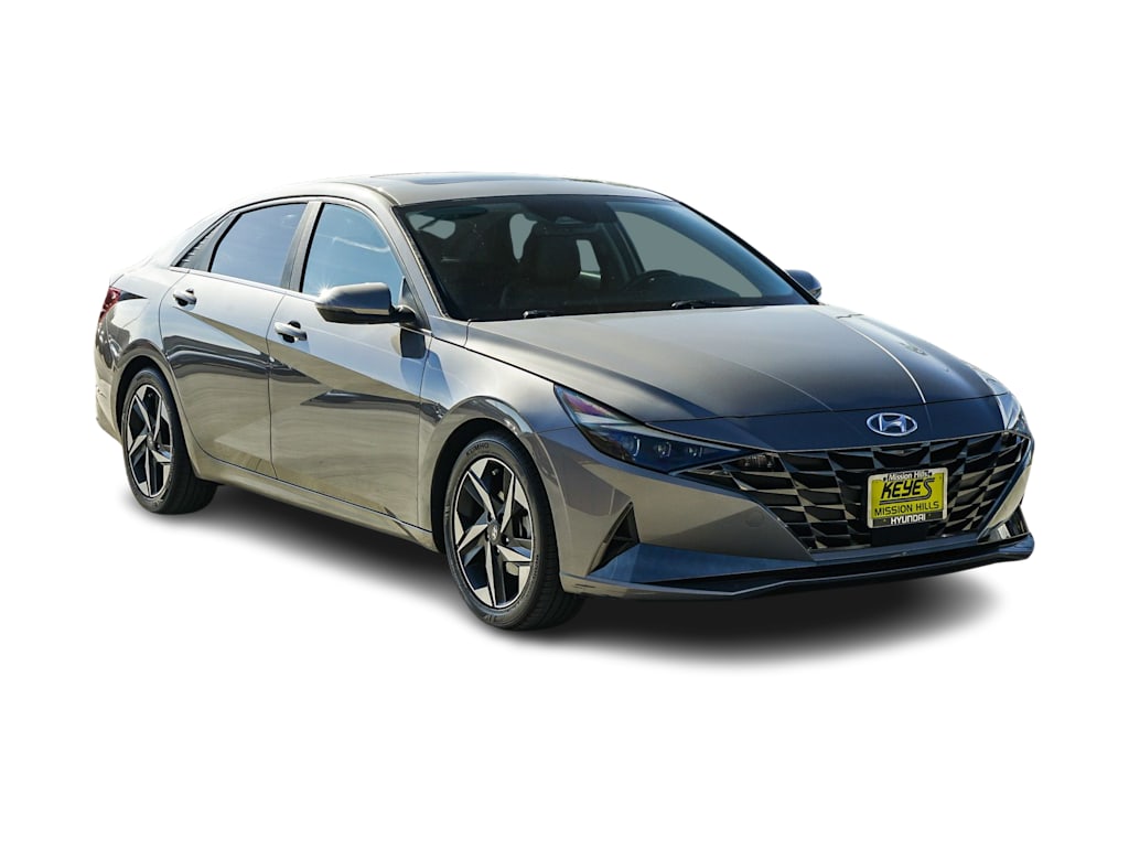 Thumbnail: 2023 Hyundai Elantra - 18
