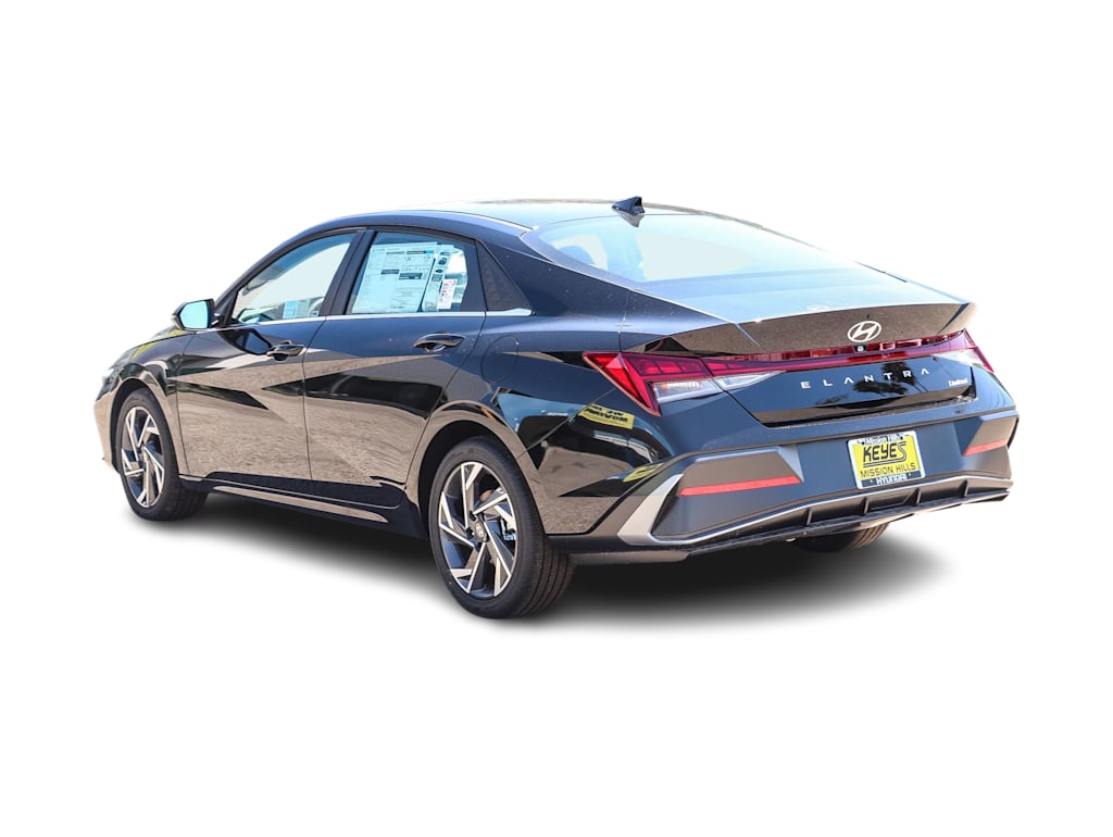 Thumbnail: 2026 Hyundai Elantra - 3