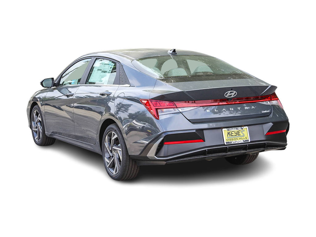 Thumbnail: 2025 Hyundai Elantra - 3