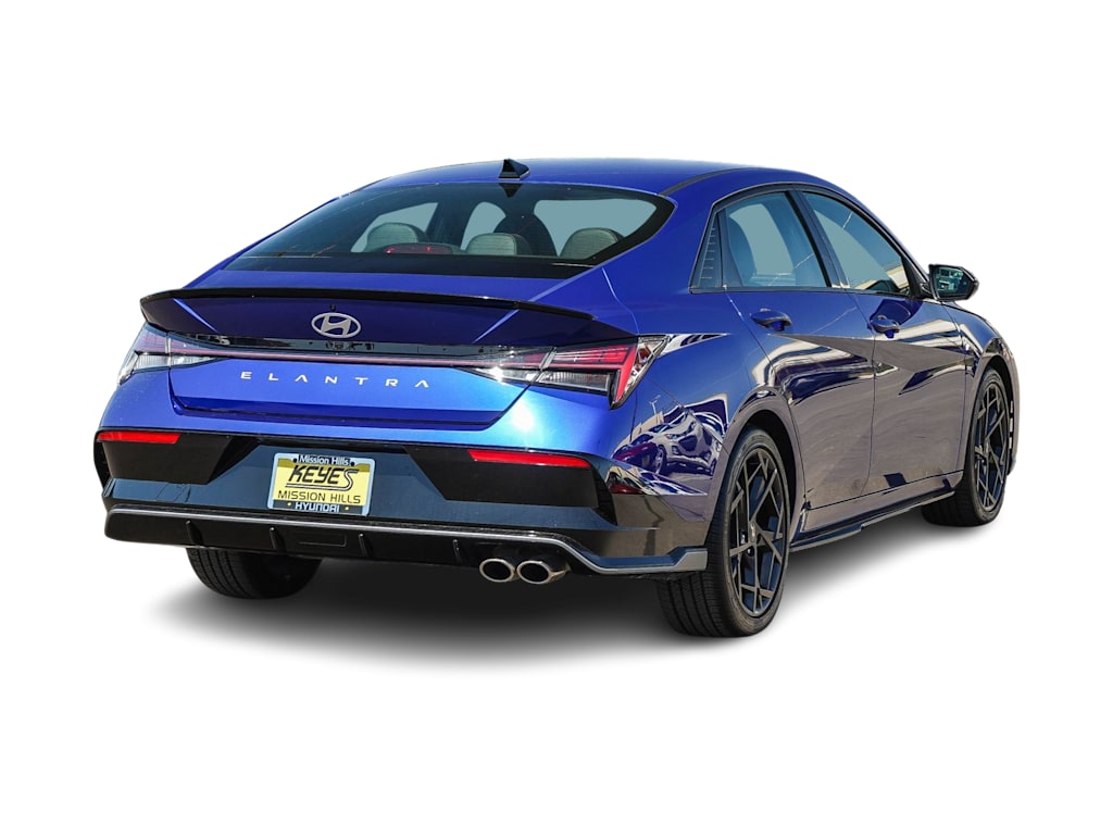 Thumbnail: 2025 Hyundai Elantra - 17