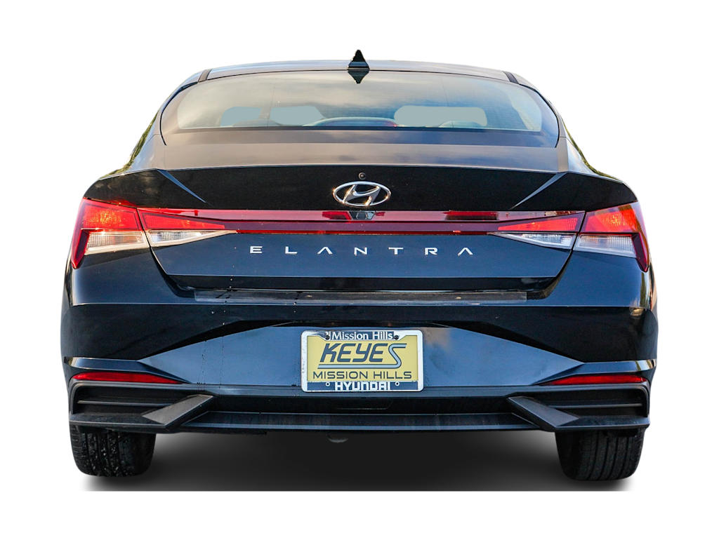 Thumbnail: 2023 Hyundai Elantra - 4