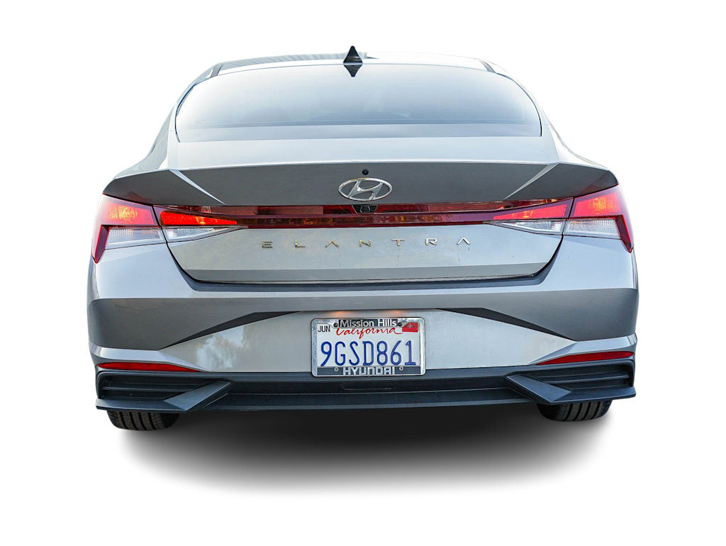 Thumbnail: 2023 Hyundai Elantra - 3