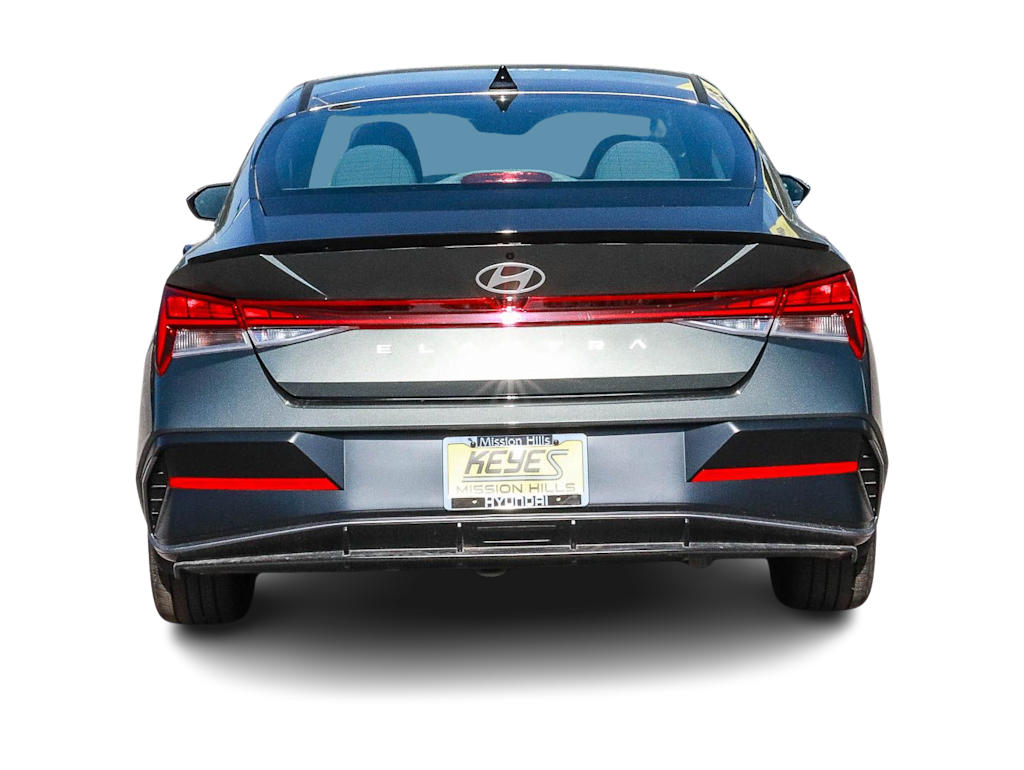 Thumbnail: 2026 Hyundai Elantra - 4