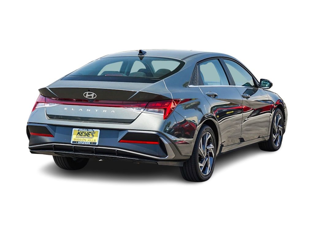Thumbnail: 2025 Hyundai Elantra - 19