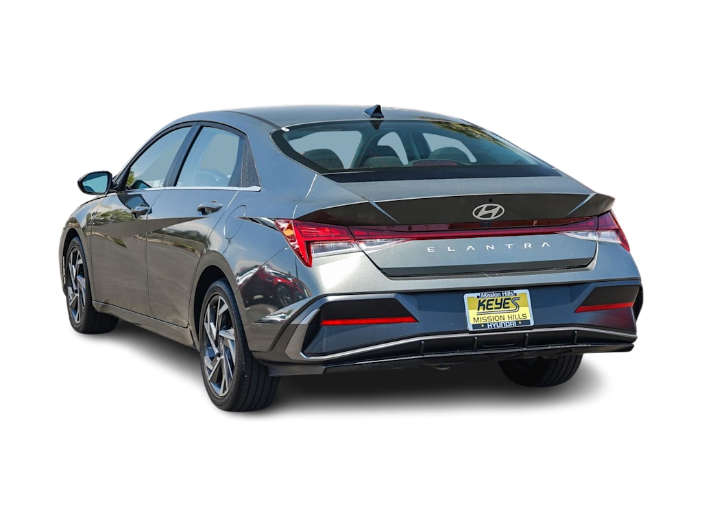 Thumbnail: 2025 Hyundai Elantra - 3