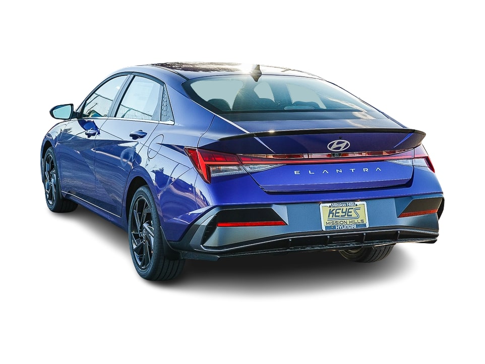 Thumbnail: 2026 Hyundai Elantra - 3
