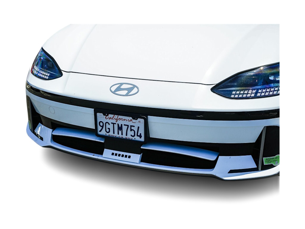 Thumbnail: 2023 Hyundai Ioniq 6 - 10