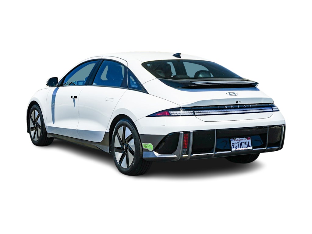 Thumbnail: 2023 Hyundai Ioniq 6 - 2