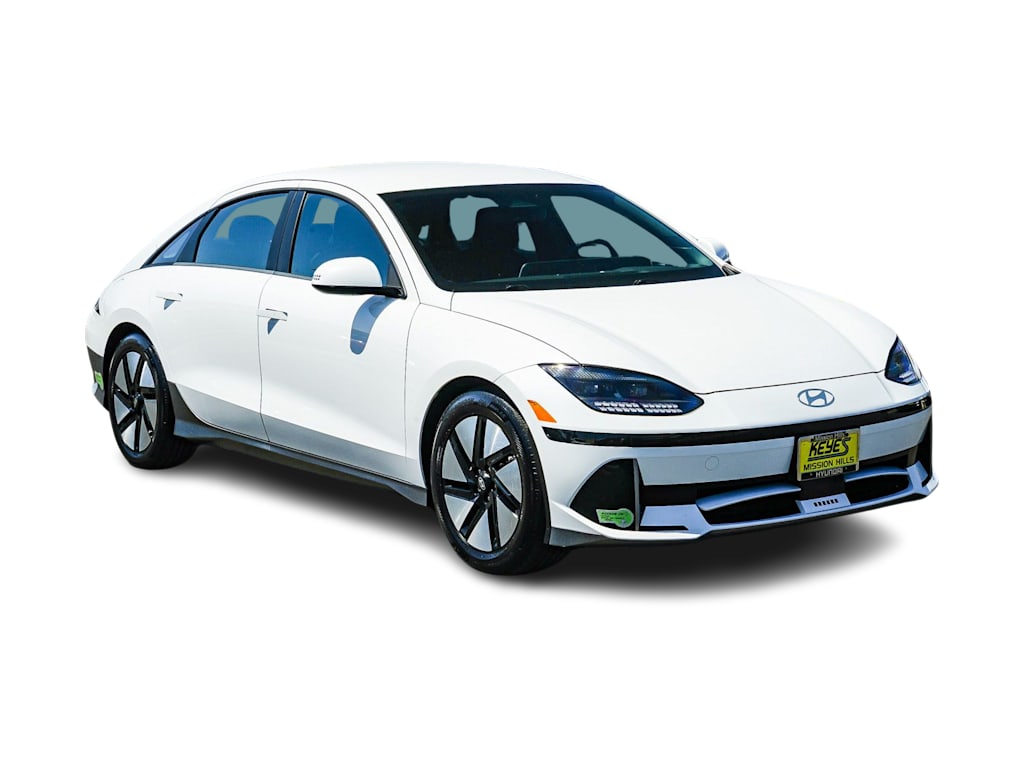 Thumbnail: 2023 Hyundai Ioniq 6 - 17