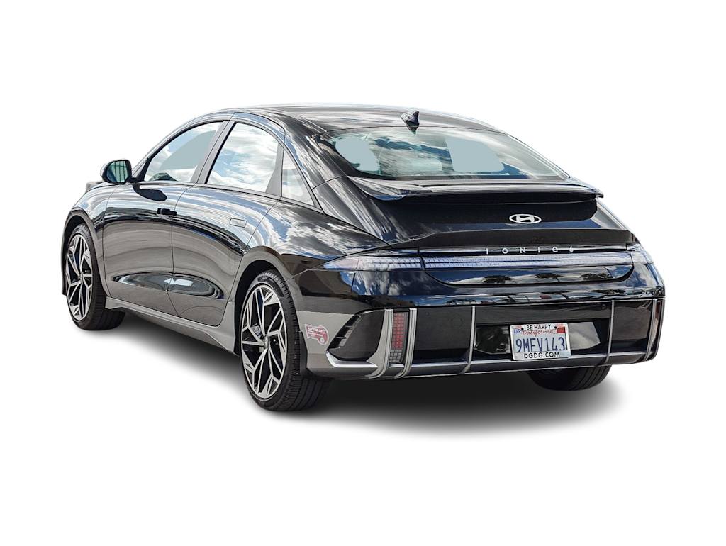 Thumbnail: 2024 Hyundai Ioniq 6 - 3