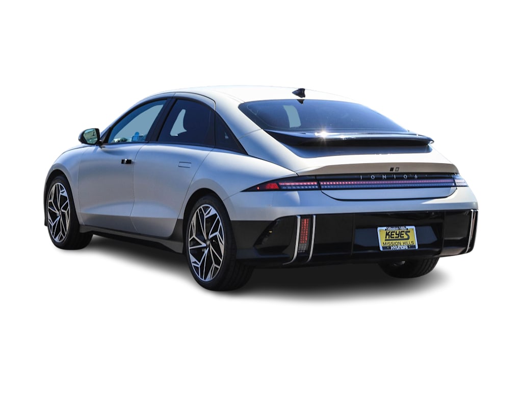 Thumbnail: 2023 Hyundai Ioniq 6 - 4