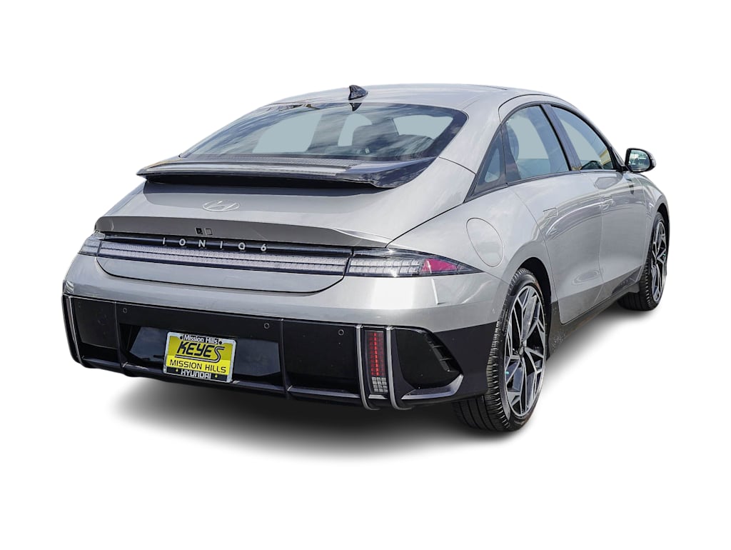 Thumbnail: 2023 Hyundai Ioniq 6 - 15