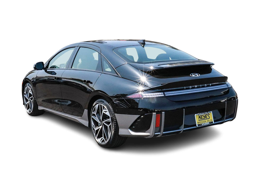 Thumbnail: 2024 Hyundai Ioniq 6 - 3