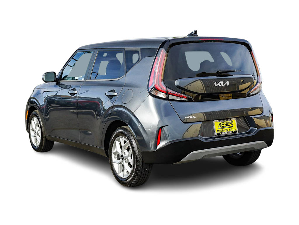 Thumbnail: 2023 Kia Soul - 3