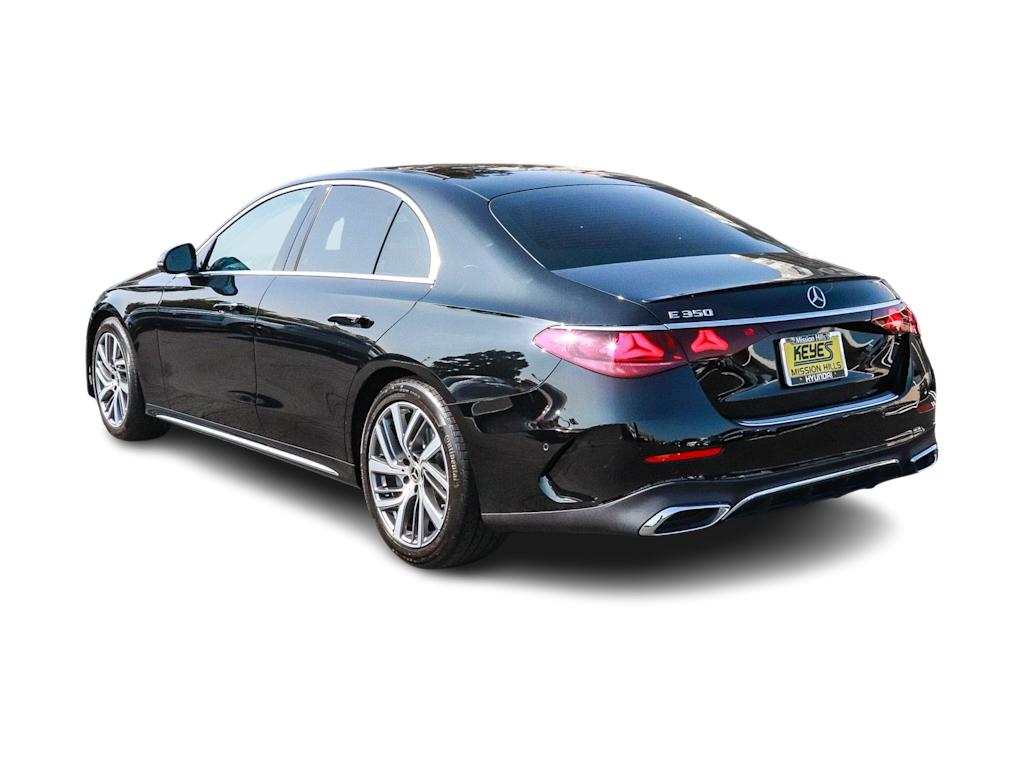 Thumbnail: 2025 Mercedes-Benz E-Class - 3