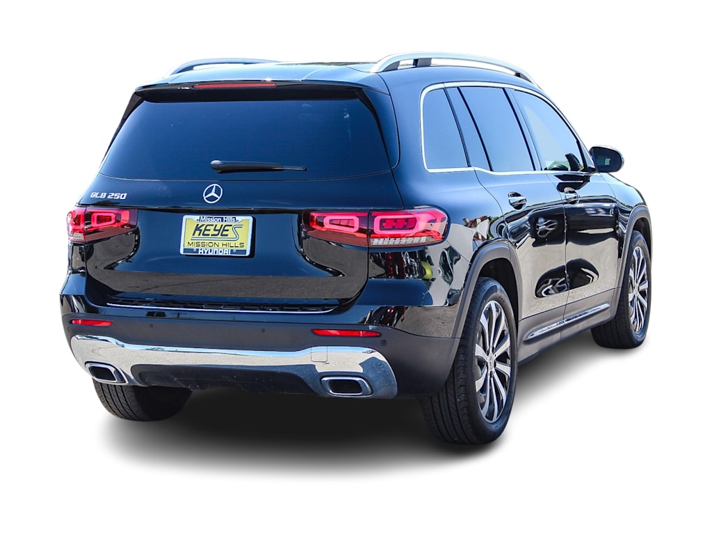 2021 Mercedes-Benz GLB 250 16