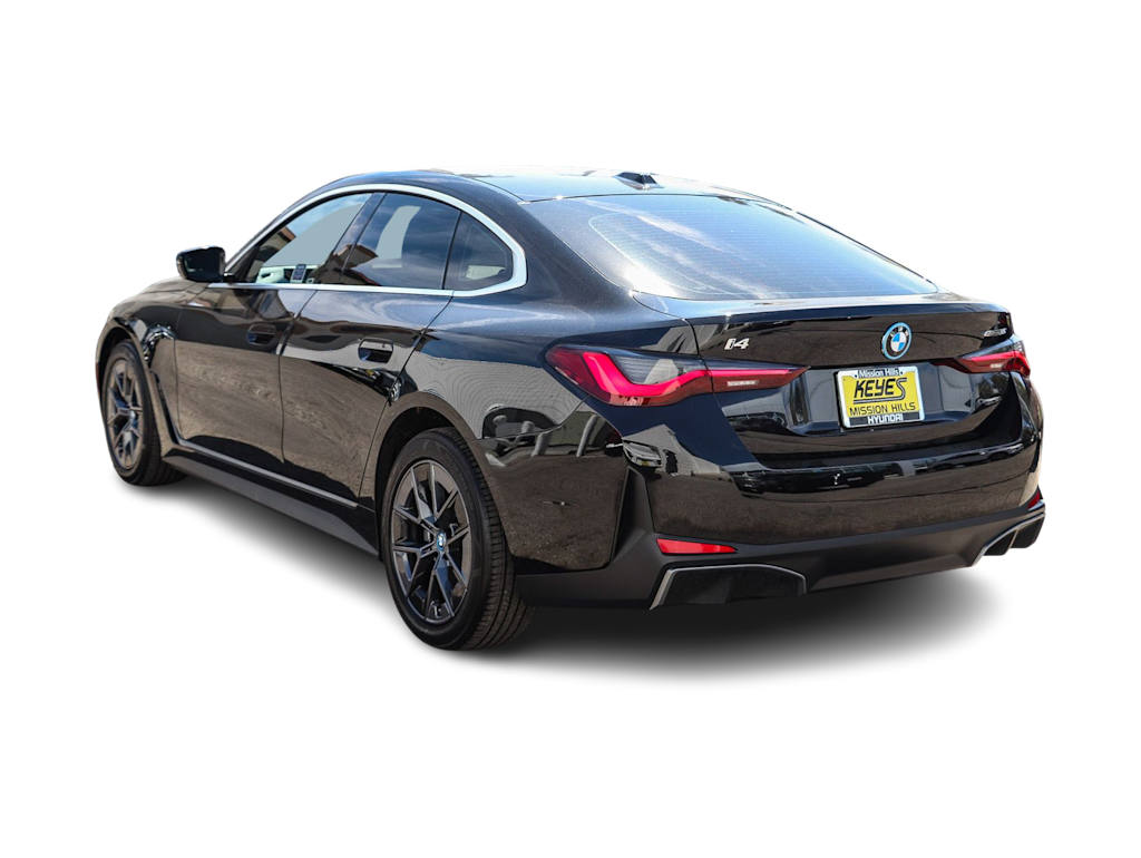 Thumbnail: 2023 BMW i4 - 3