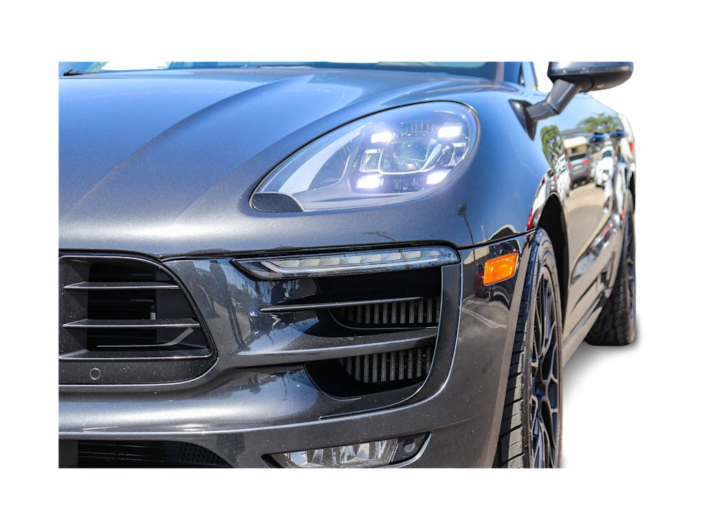 Thumbnail: 2018 Porsche Macan - 21
