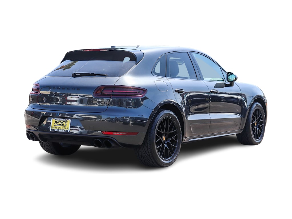 Thumbnail: 2018 Porsche Macan - 18