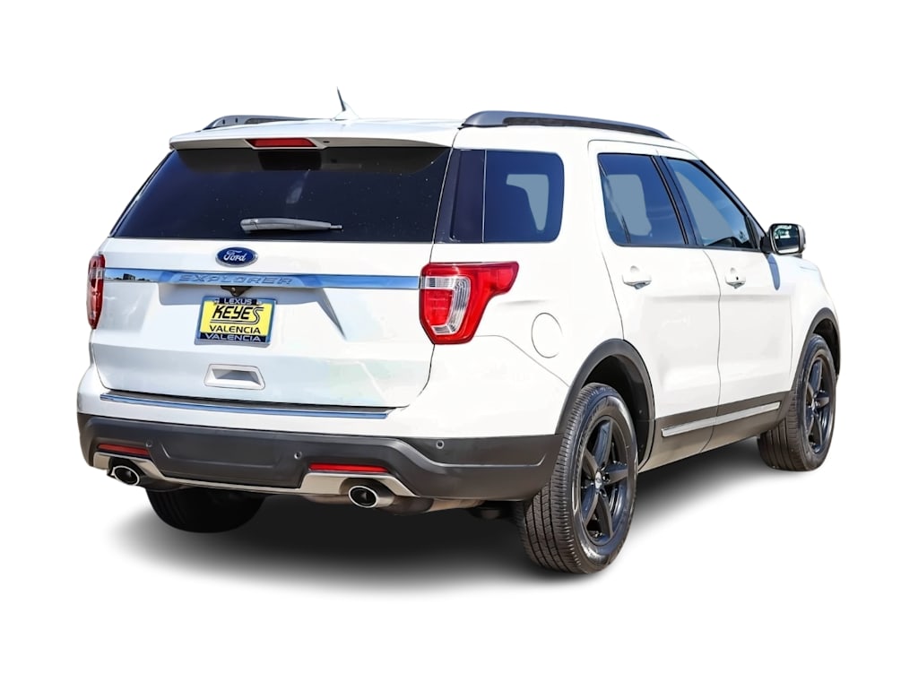 Thumbnail: 2018 Ford Explorer - 17