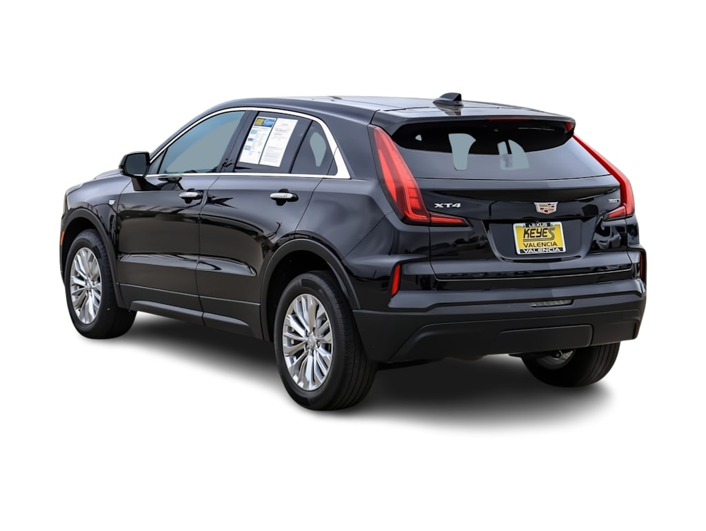 Thumbnail: 2024 Cadillac XT4 - 3