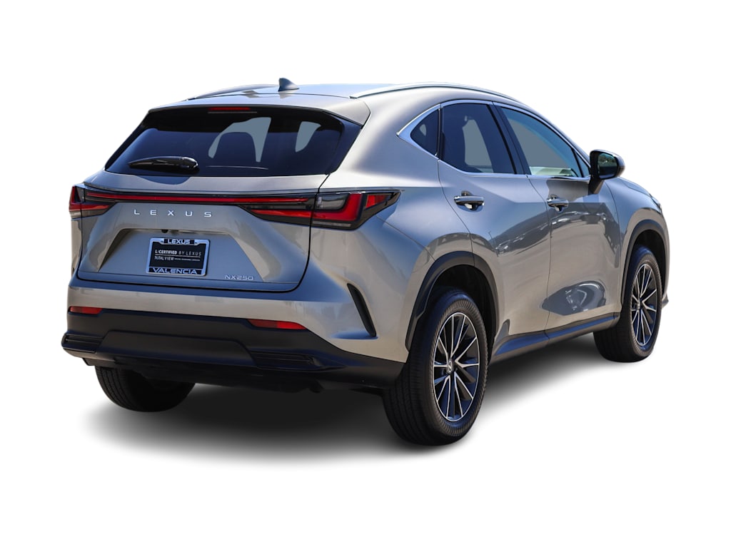 Thumbnail: 2024 Lexus ES - 18