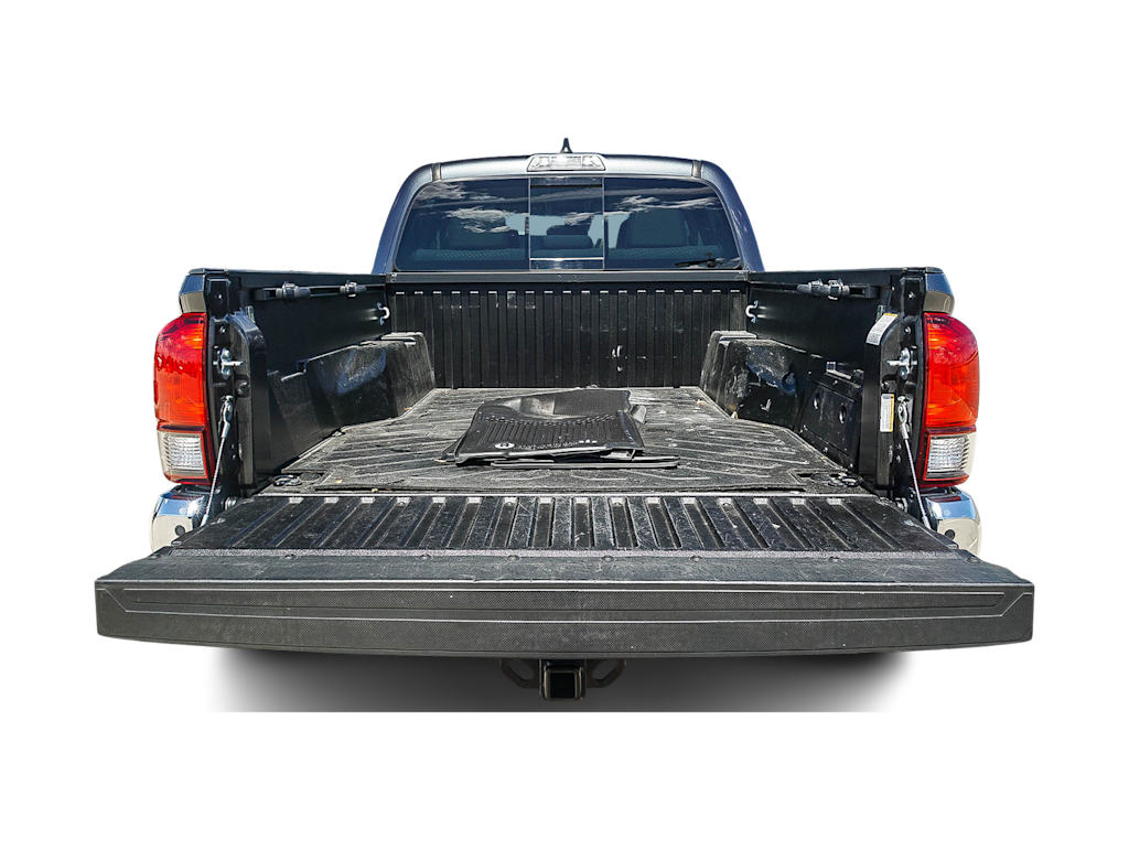 Thumbnail: 2023 Toyota Tacoma - 16