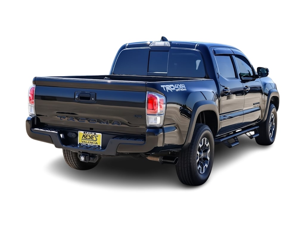 Thumbnail: 2022 Toyota Tacoma - 18