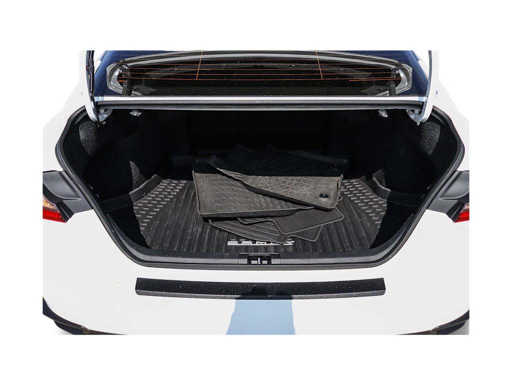Thumbnail: 2025 Toyota Camry - 14
