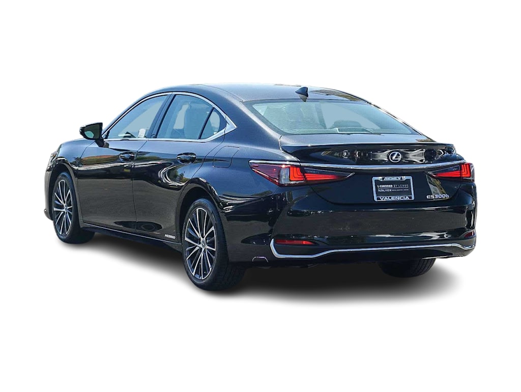 Thumbnail: 2022 Lexus ES - 3
