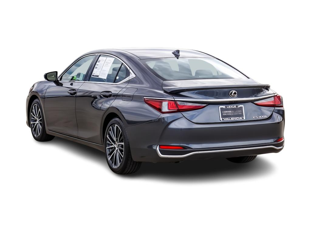 Thumbnail: 2025 Lexus ES - 3