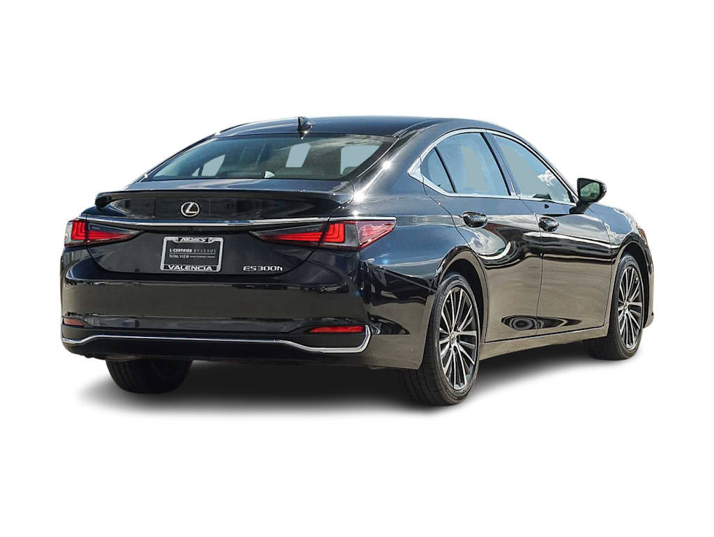 Thumbnail: 2025 Lexus ES - 19