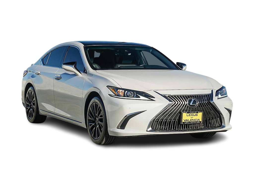 Thumbnail: 2021 Lexus ES - 19