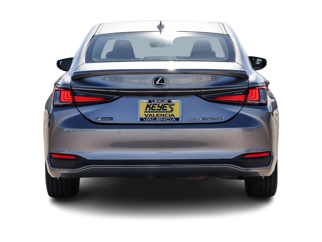 Thumbnail: 2021 Lexus ES - 4