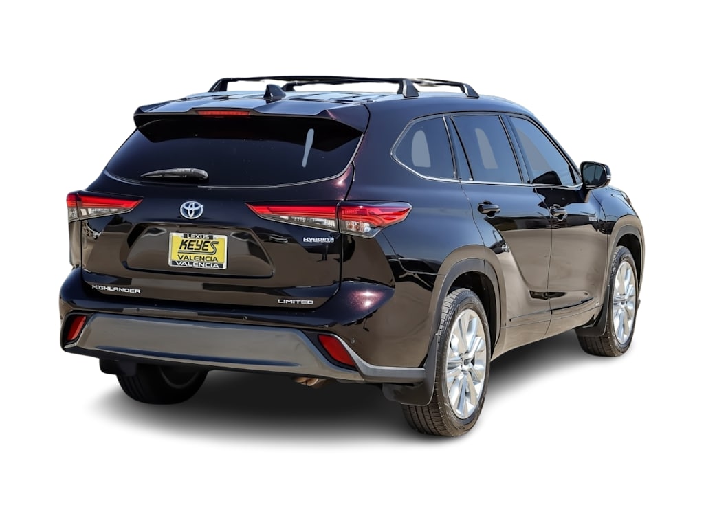 Thumbnail: 2021 Toyota Highlander - 18