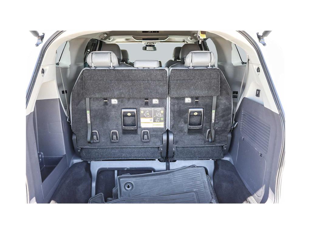 Thumbnail: 2023 Toyota Sienna - 15