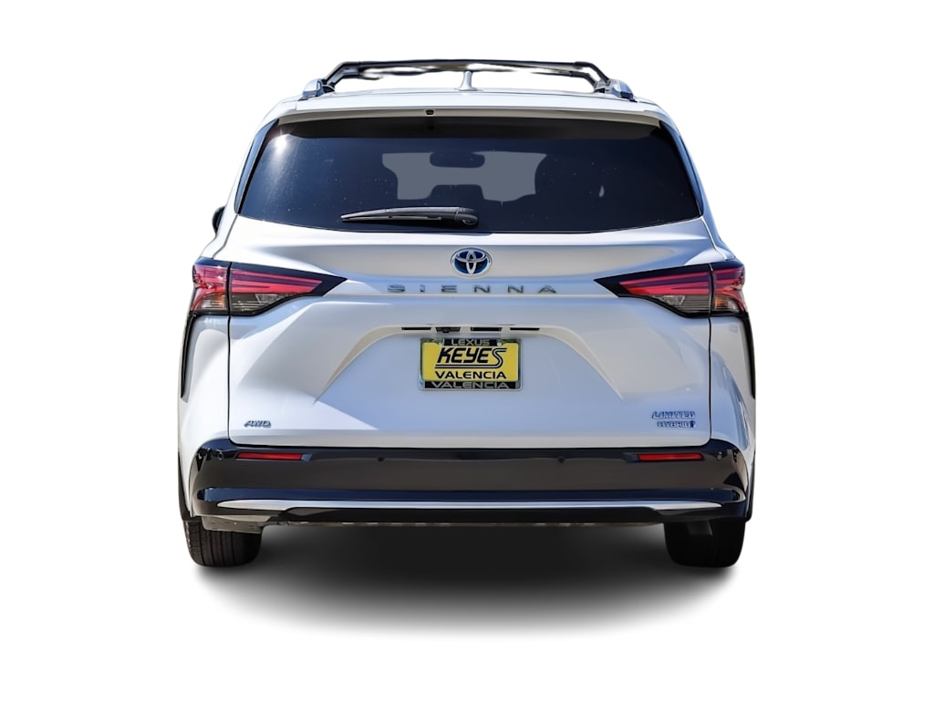 Thumbnail: 2023 Toyota Sienna - 4